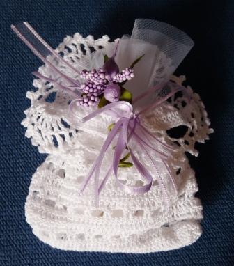  wedding favours herself crocheting over 200 little bags which were then 